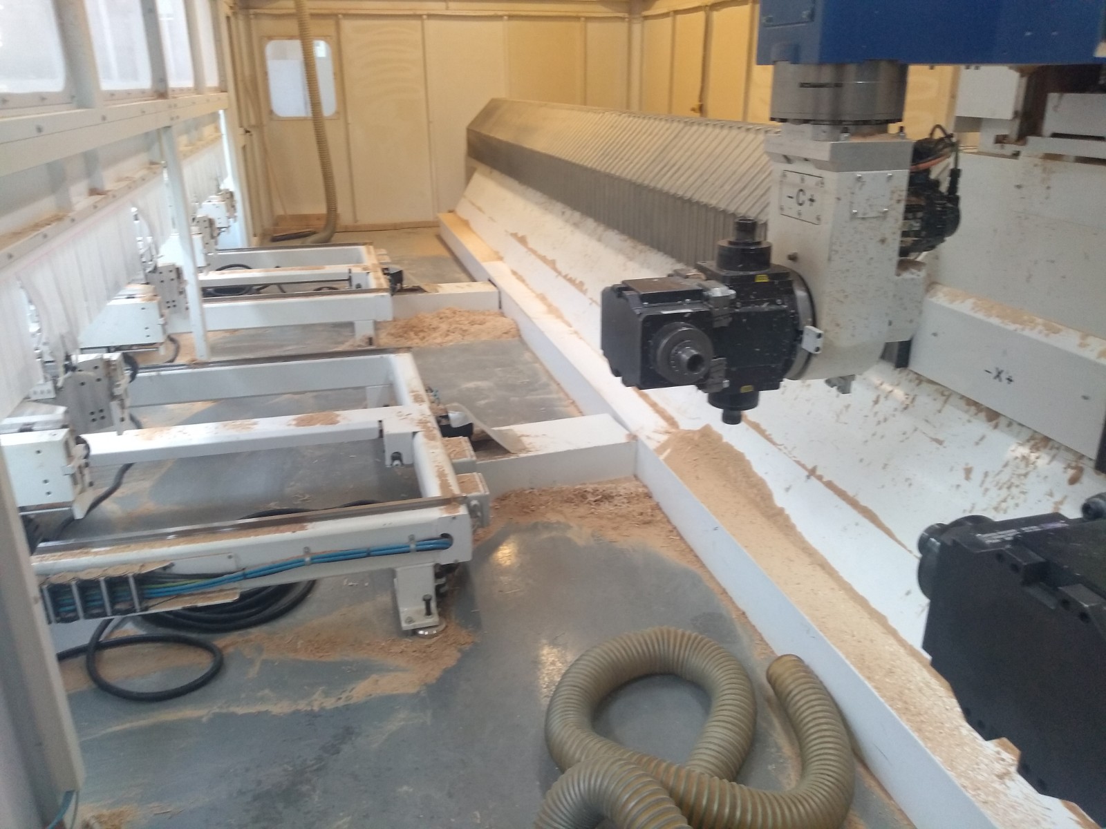 IMG_20230621_090518649_BURST000_COVER_TOP