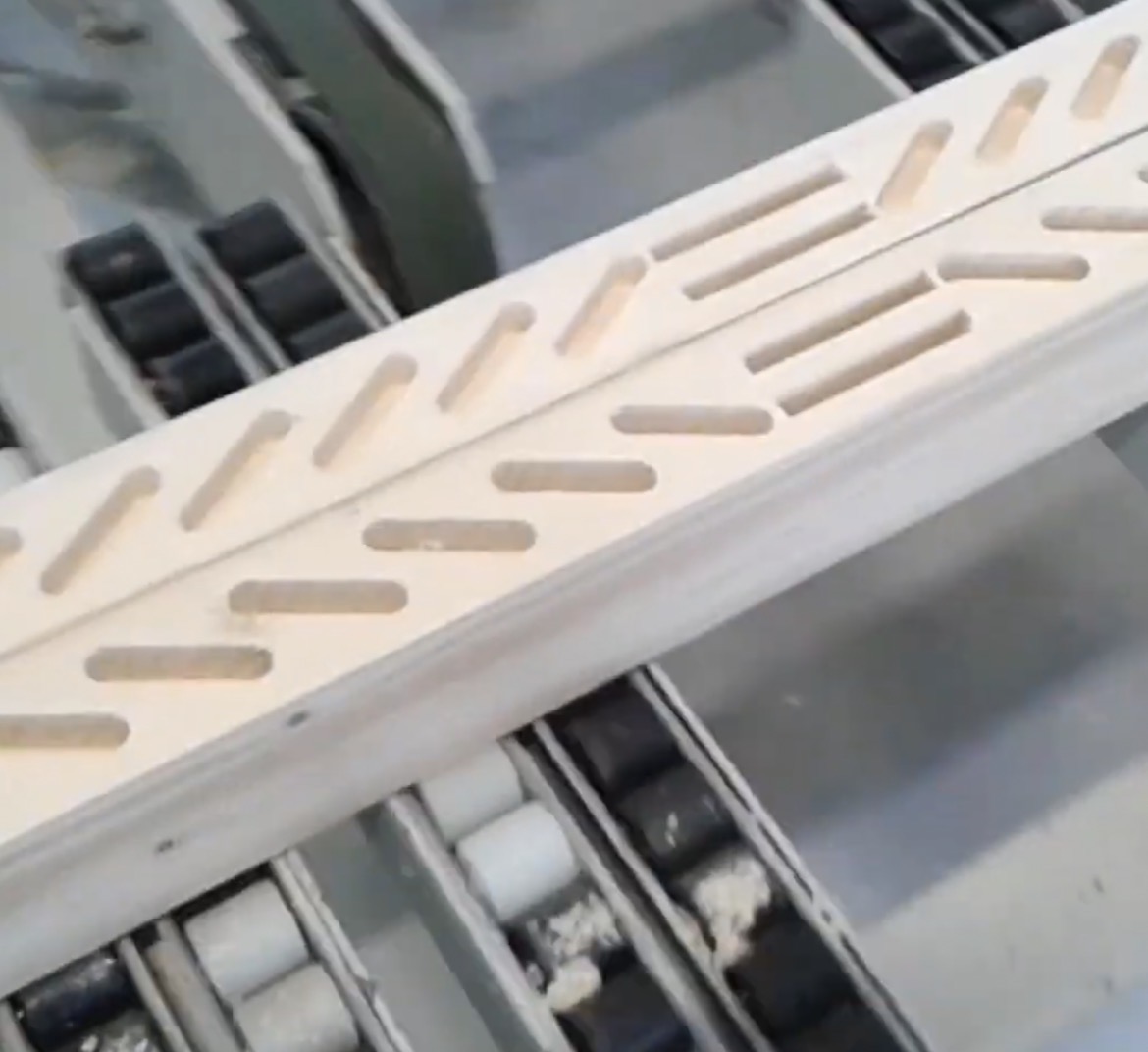 2.Dlutarka-wiertarka-pozioma-Masterwood-OMB-1-CN3.-TF