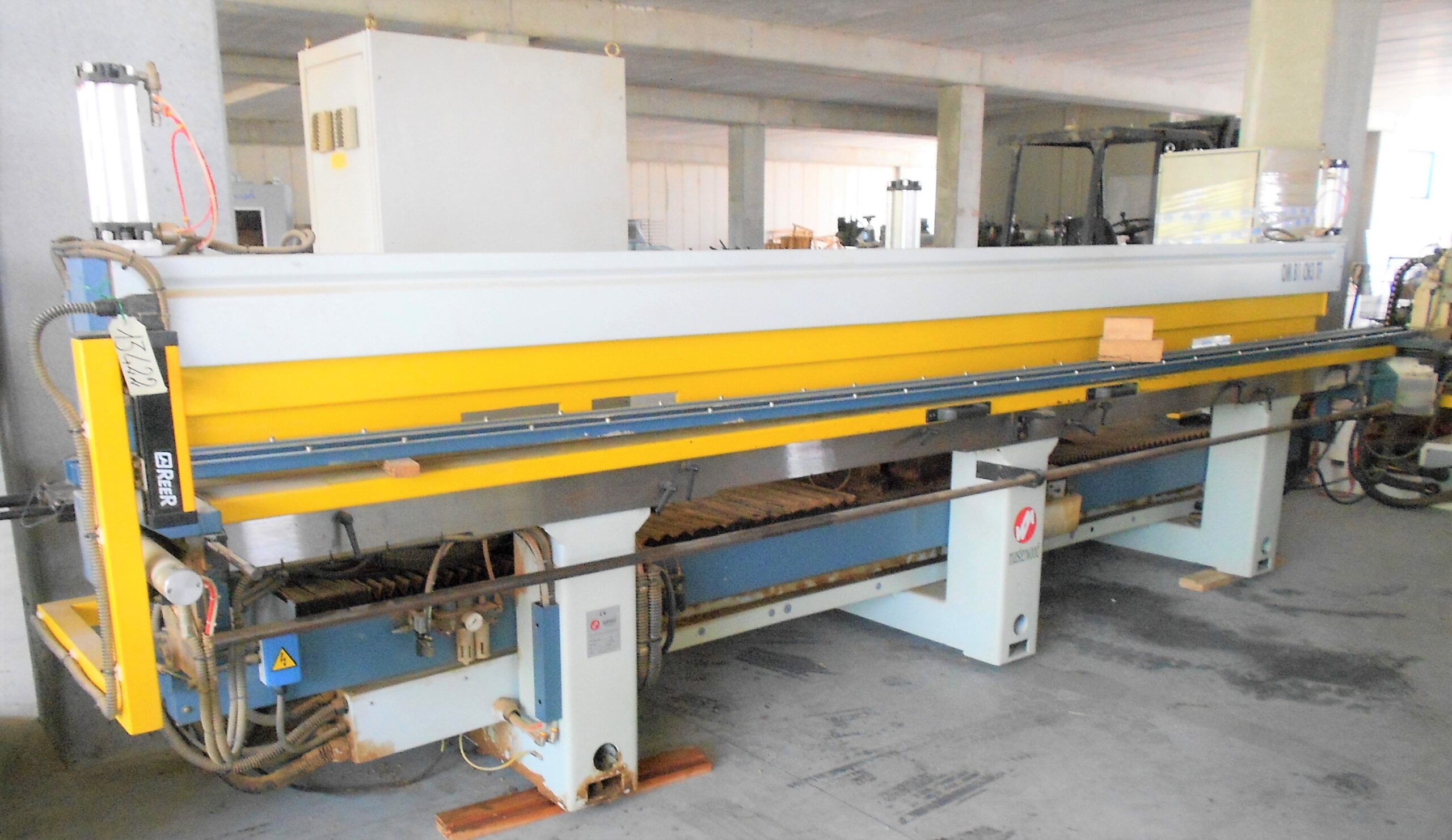 3.Dlutarka-wiertarka-pozioma-Masterwood-OMB-1-CN3.-TF