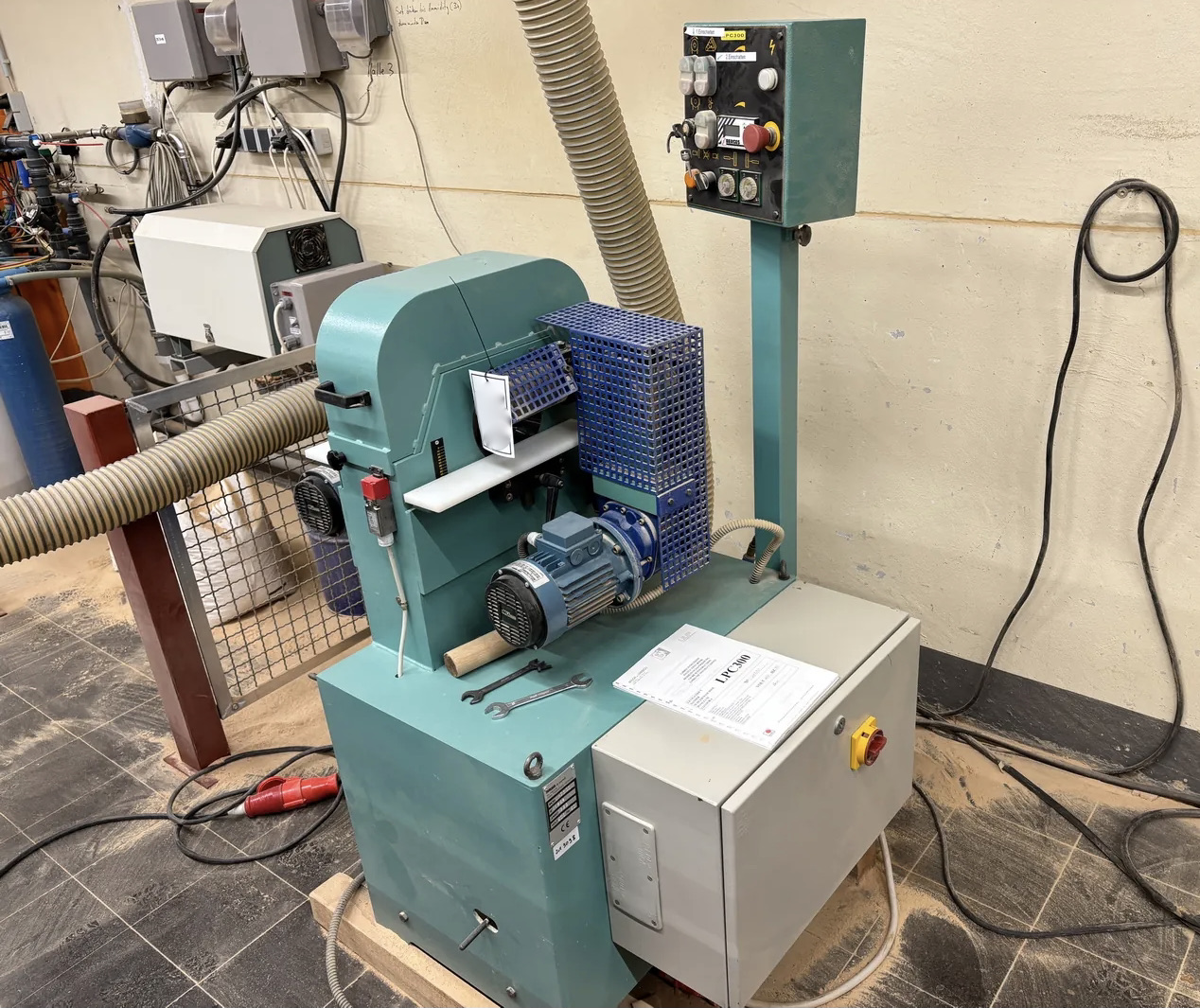 10.Szlifierka-orbitalna-BRUSA-di-Garboli-do-rur-pretow-itp