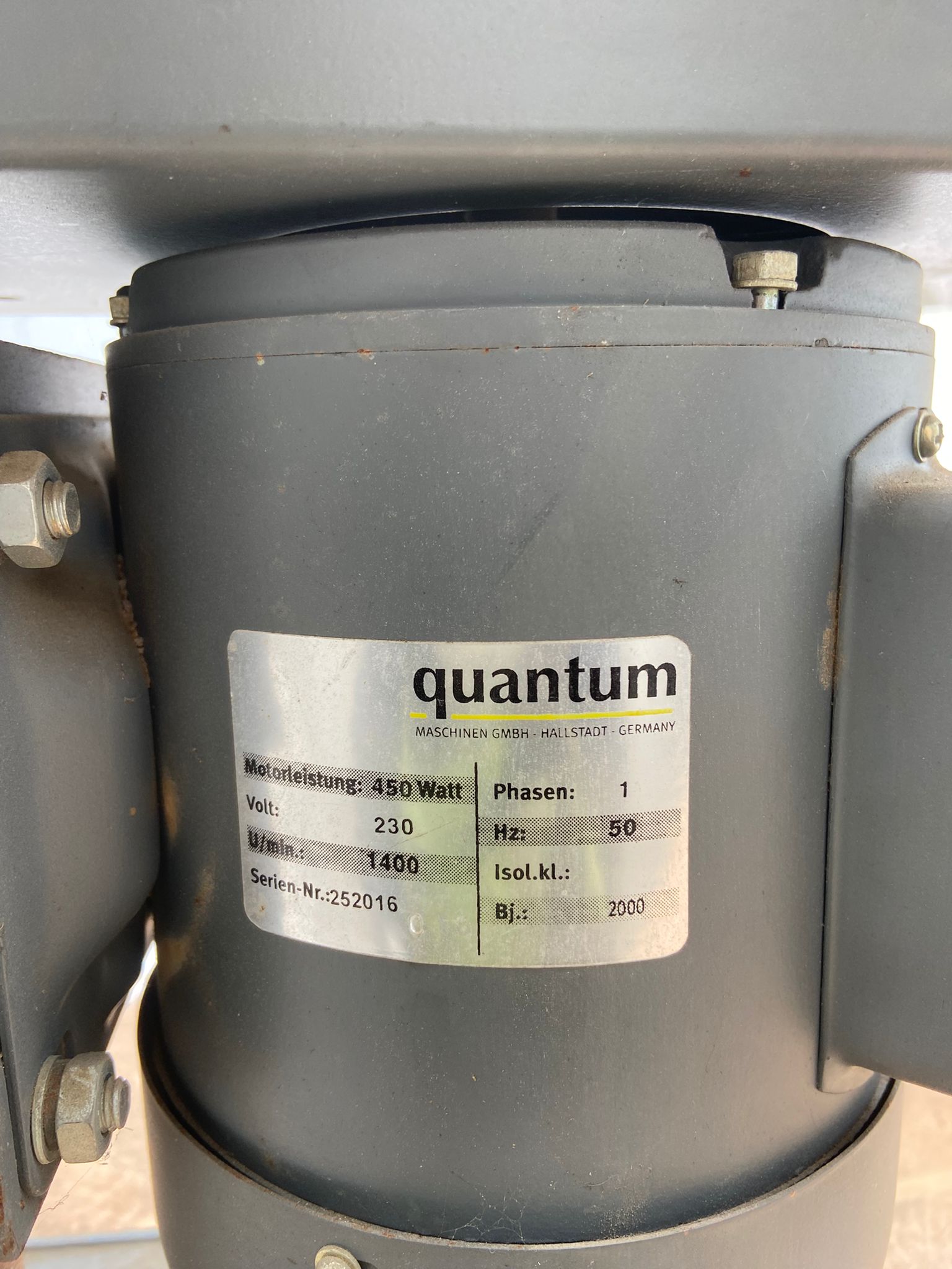 6cfcc27f-746b-42d7-93d6-d975846c794e