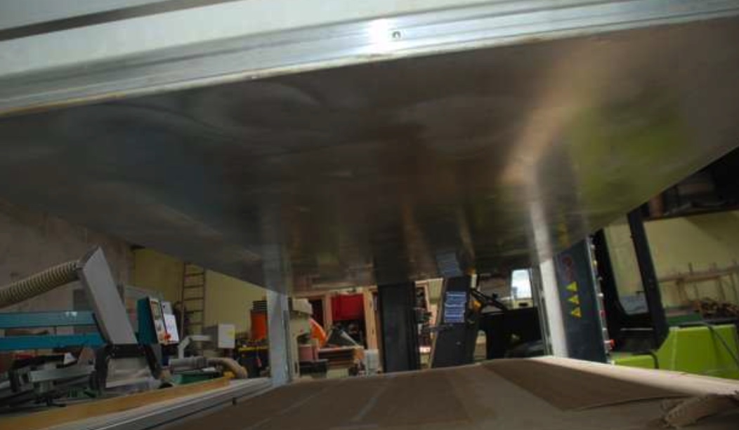 9.Polkowa-prasa-hydrauliczna-ICOTET-CON-2