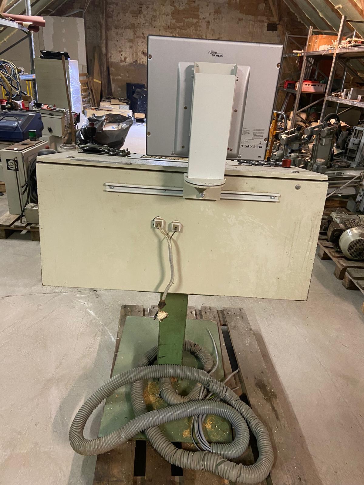 afb597d7-bbd6-4b36-891d-fd6ef3826fd5