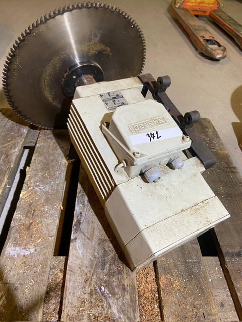 f3a59d92-6d3d-4f8e-9b8d-0d19bb8a57de