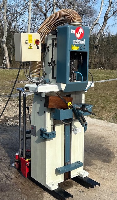 1.Dlutarka-lancuszkowa-Masterwood-LABOR-CV3