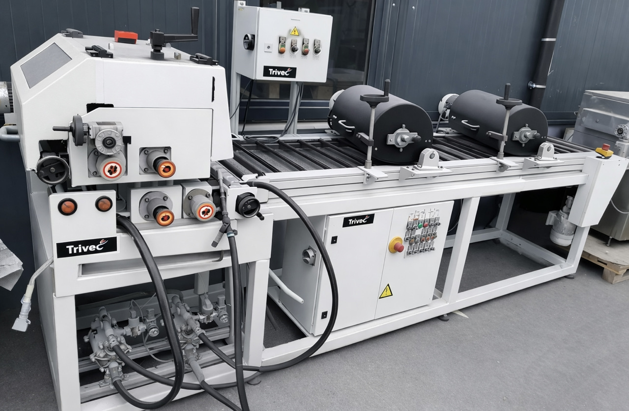1.Kompletna-linia-do-olejowania-lakierowania-TRIVEC