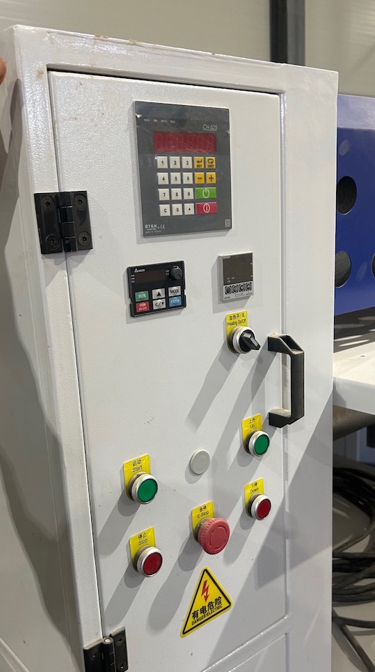 2.Wyciskarka-wzorow-EMBOSSING-650-mm